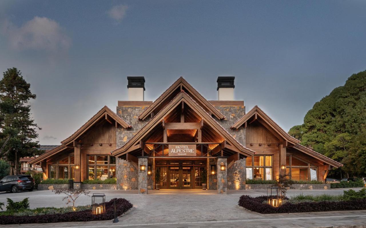 Hotel Alpestre Грамаду Экстерьер фото