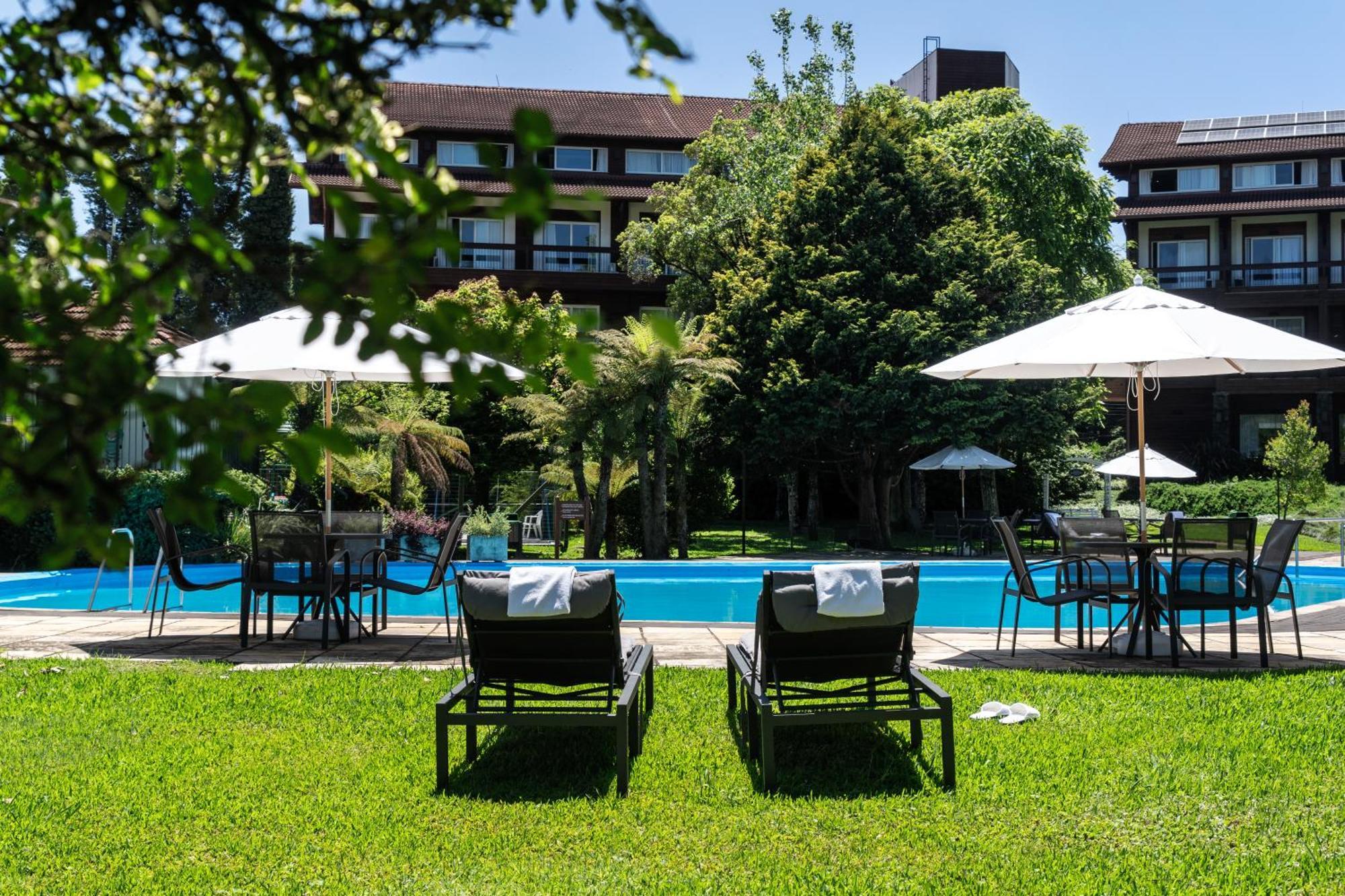 Hotel Alpestre Грамаду Экстерьер фото