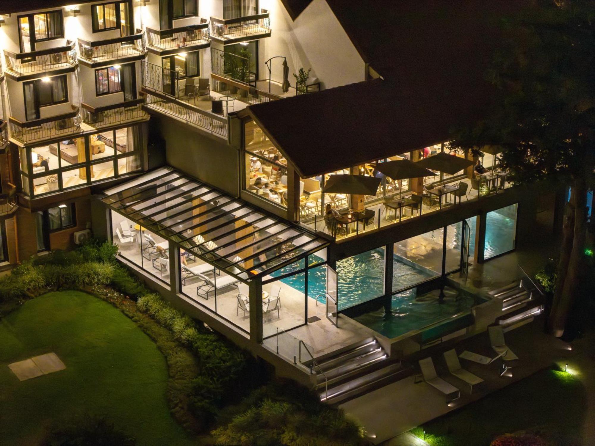 Hotel Alpestre Грамаду Экстерьер фото